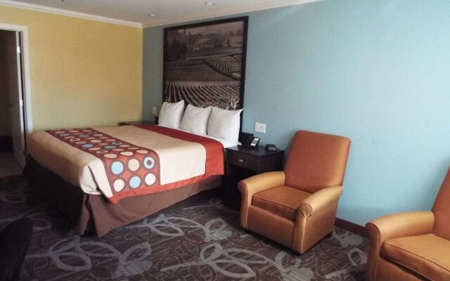 Inn at King City