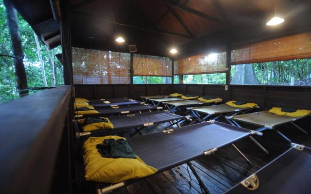 Belum Adventure Camp - Hostel