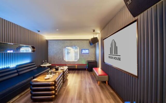 Taizhou Moke Hotel (Taizhou Sports Center)