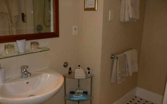 Kershaw House Boutique Accommodation