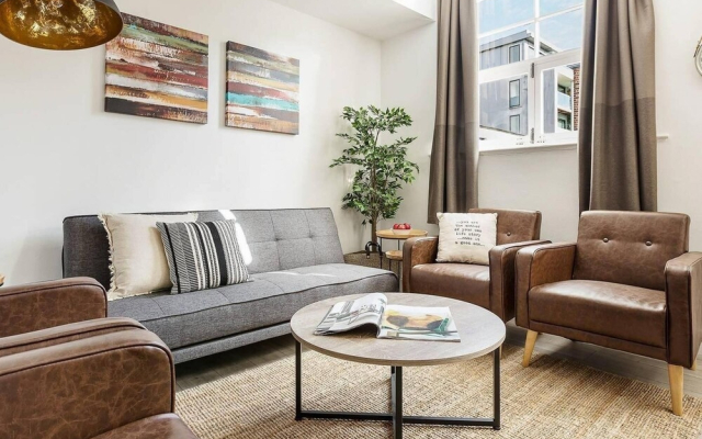 Slater Street Apartments - Perfect for Nightlife