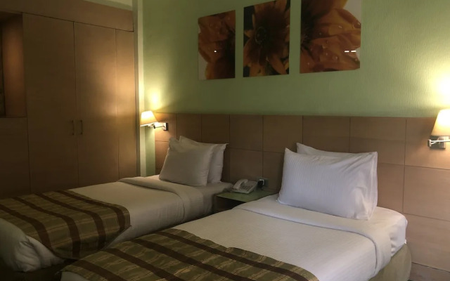 Santana Hotel