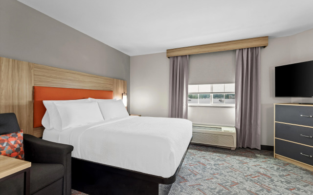 Candlewood Suites FLOWOOD, MS by IHG