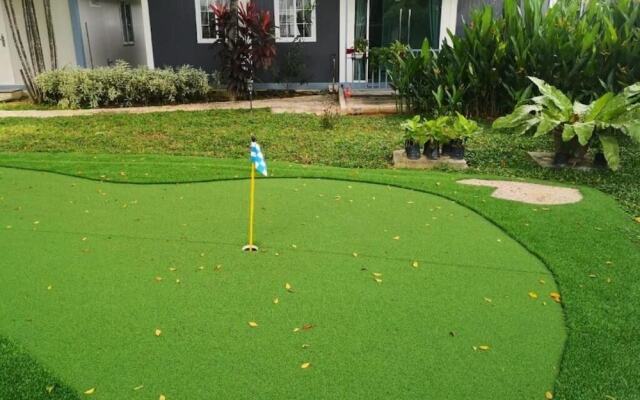 Titiwangsa Cabin Retreats by uBook