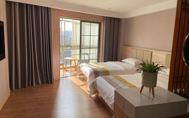 Jun Yi Kai Yue Hotel