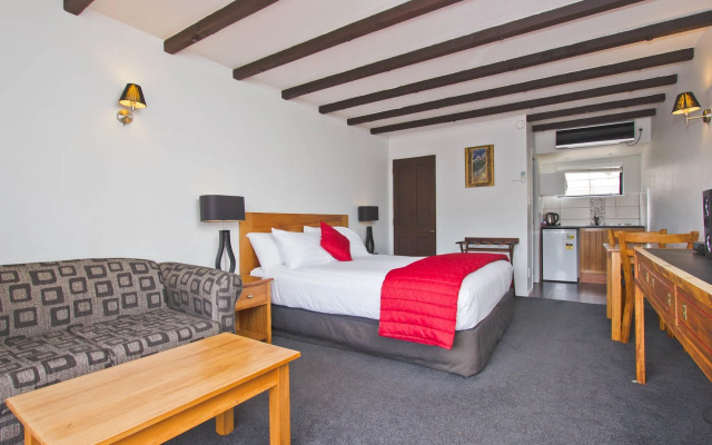 Knights Inn