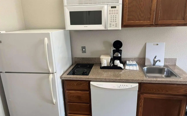 Western Extended Stay Hotel