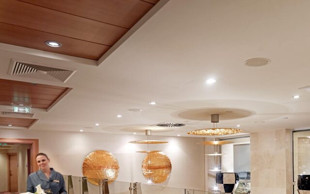 Divani Escape- Adults only