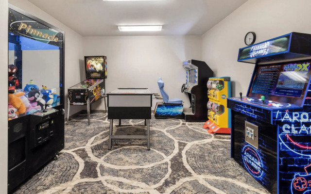 Microtel Inn & Suites by Wyndham Mont Tremblant