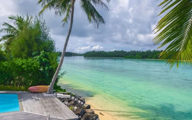 Manea Beach Villas