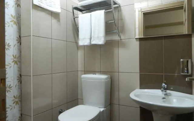 Akar Pansi̇yon