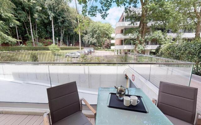 White Pearl Apartment 0.09