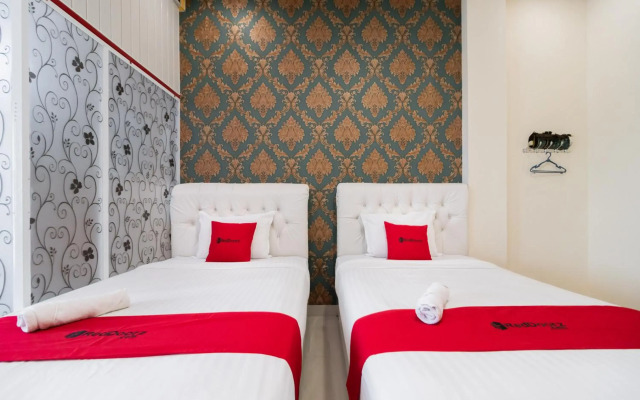 OYO 1648 Penginapan Three Joye