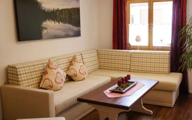 Bader Modern Retreat