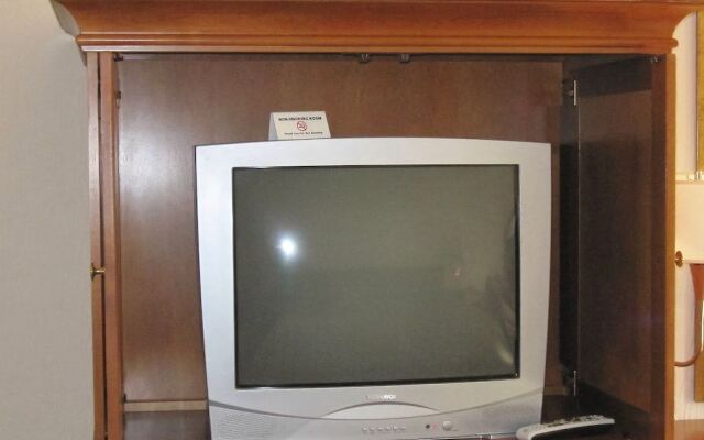 Budget Motor Inn - Mahopac