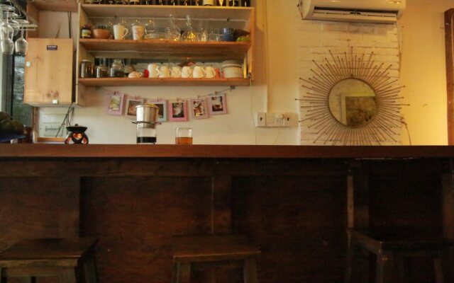 Sofia House Hostel and Bar