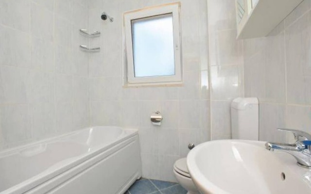 Holiday home in Slatine