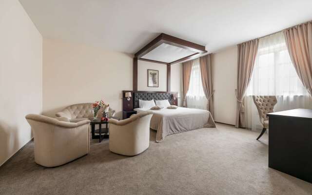 Отель Amberton Cozy Hotel Каунас