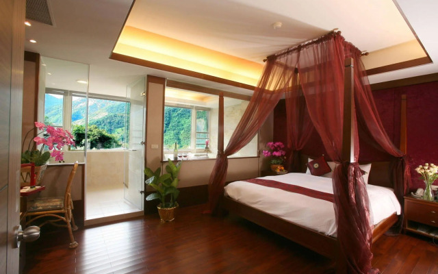 Hotel Tilun Dongpu Spa