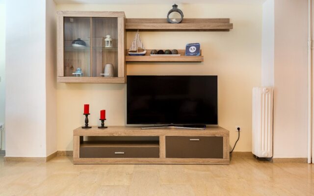 Acropolis Suites & Apartments