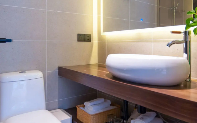 Zhijiang Hotel