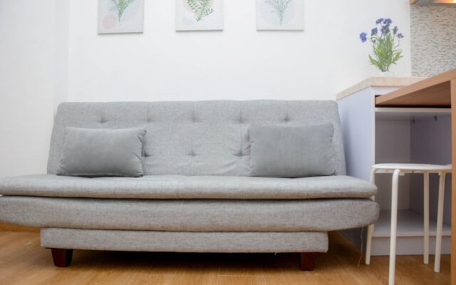 Gorgeous and Cozy 2BR at Bassura City Apartment