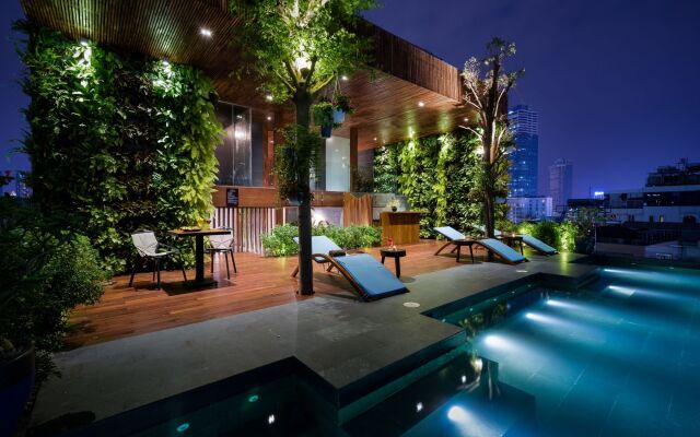 Silverland Yen Hotel