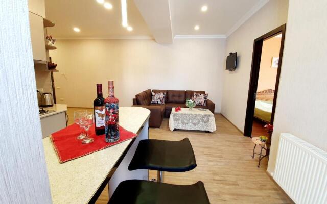 Fantaflat Old Tbilisi Apartment