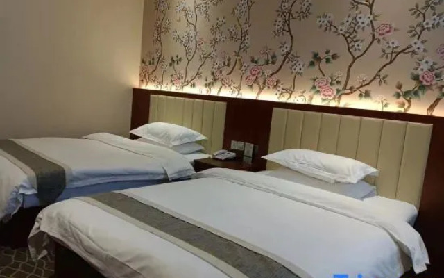 Jinan Daming Restaurant Courtyard Hotel