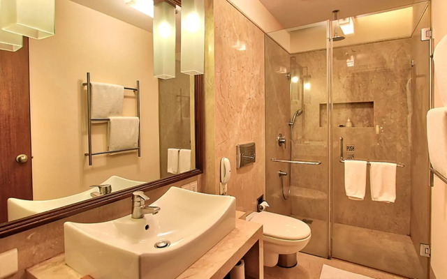 Angsana Oasis Spa and Resort