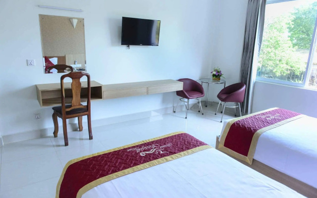 Grand Seagull Hotel
