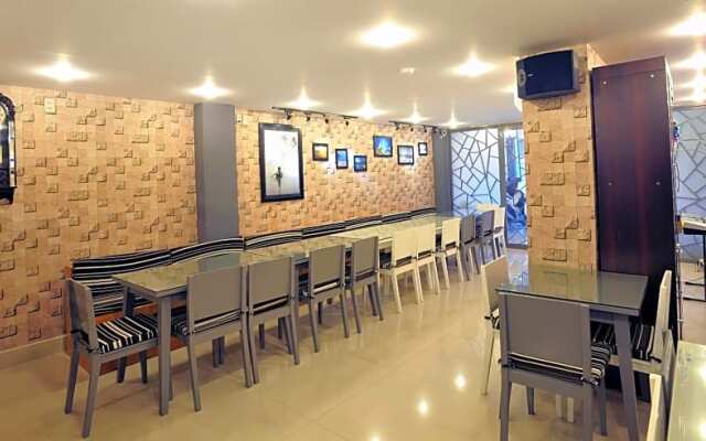 The Carnation Hotel Da Nang