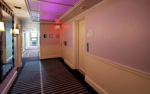 The Andrew Hotel