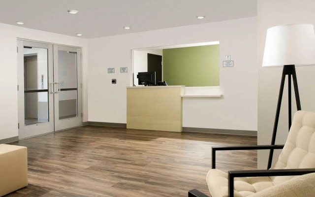 WoodSpring Suites Orlando Airport