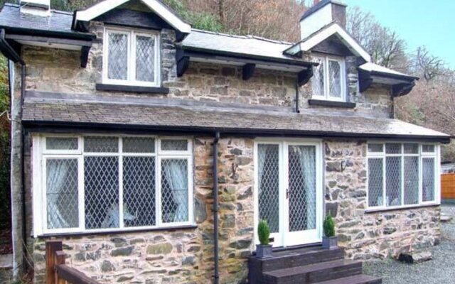 The Cottage, Coed Y Celyn