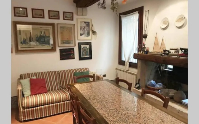 Appartamento tipico con corte privata