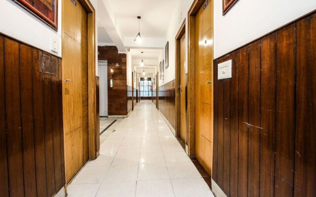 OYO 24801 Hotel Star Palace