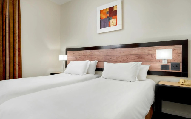 The Parktonian All Suite Hotel
