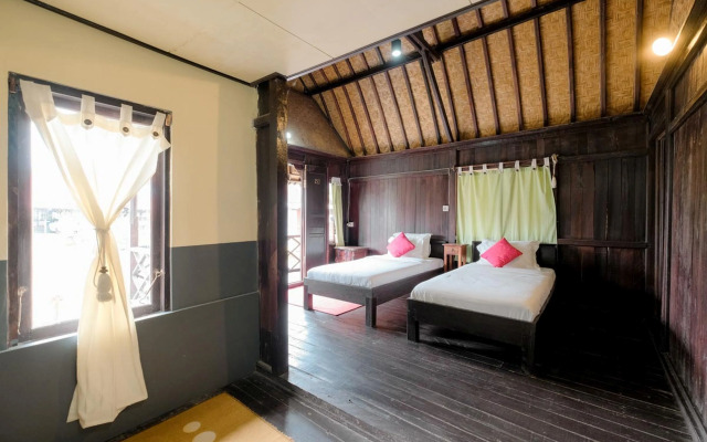 Resto Apung and Bungalow Kedisan Batur Lake View RedPartner