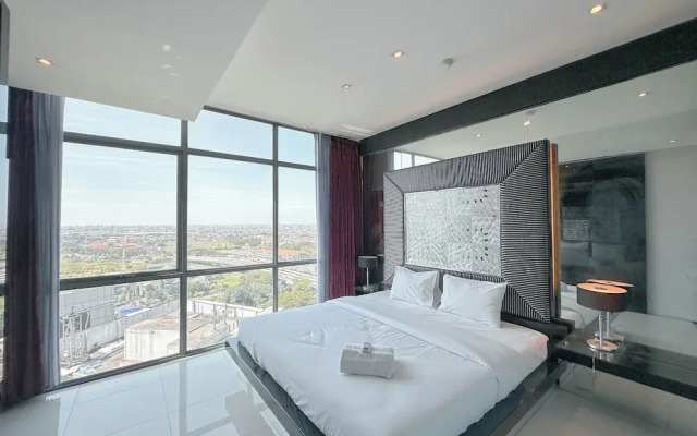 Spacious And Comfortable Living 3Br Apartment At Aryaduta Residence