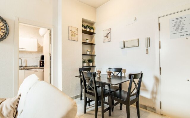 Comfy Holiday Home in Seville near Town Center