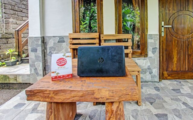 OYO 92275 Tastura Homestay