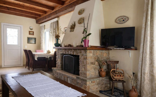 Villa Dorothy 360 -mountain Escape in Polydrosos