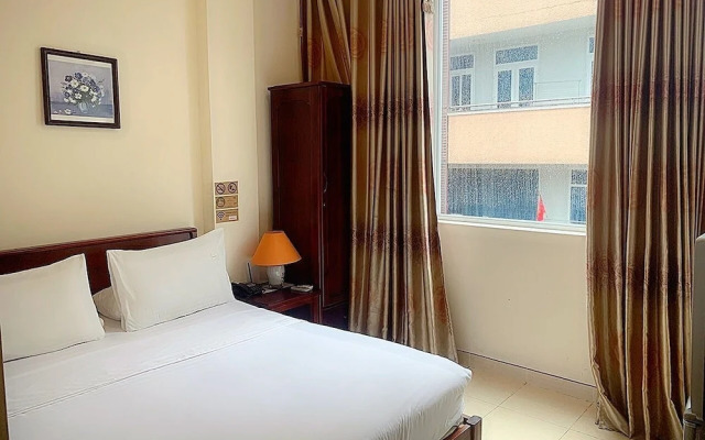 Vien Dong Hotel