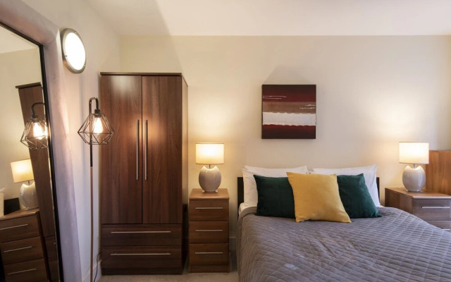 One Bed Apartment in Waterloo near Southwark