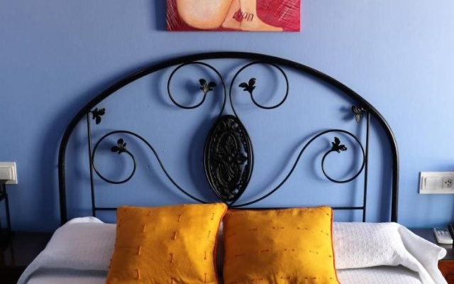 Hostal Arco Plaza