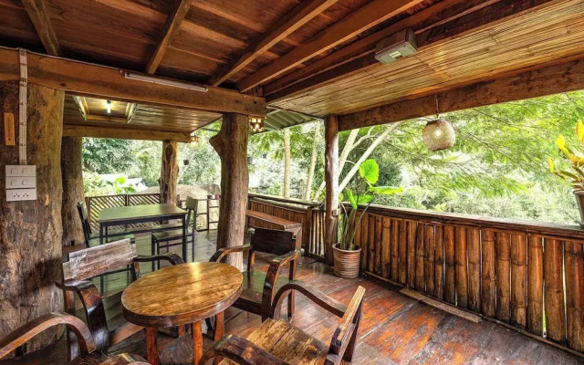 Monruamsuk Homestay Cafe And Bistro