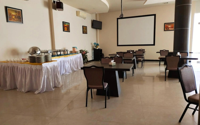 RedDoorz Plus @ Tanjung Uncang Batam