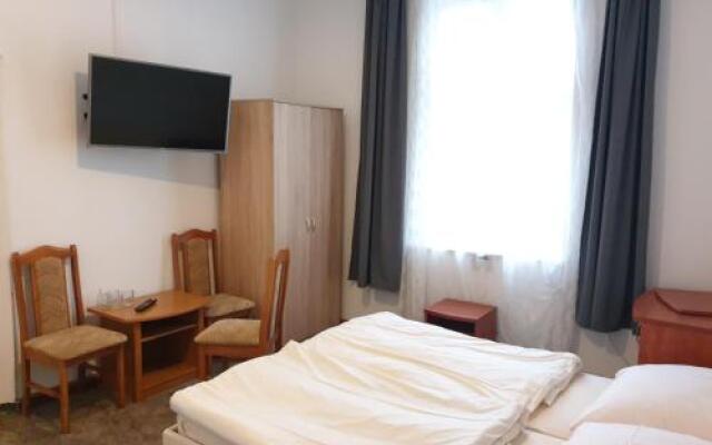 Dom wypoczynkowy Szarotka&Krokus