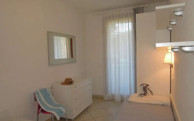 Nice Apartment With Swimming Pool
